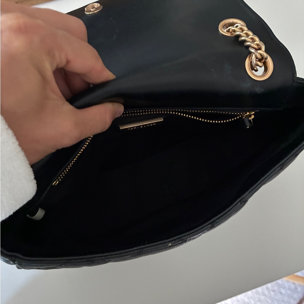 Tory Burch Large Black Quilted Chain Shoulder Bag - Picture 8 of 13